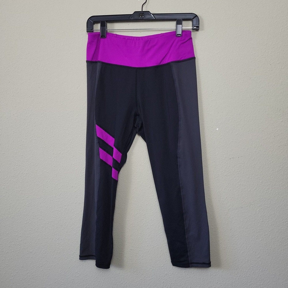 Betsey Johnson Performance Women's M Capri Yoga Pants Black Bright Purple Stripe